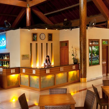Febri'S Hotel & Spa Kuta Lombok Exterior foto