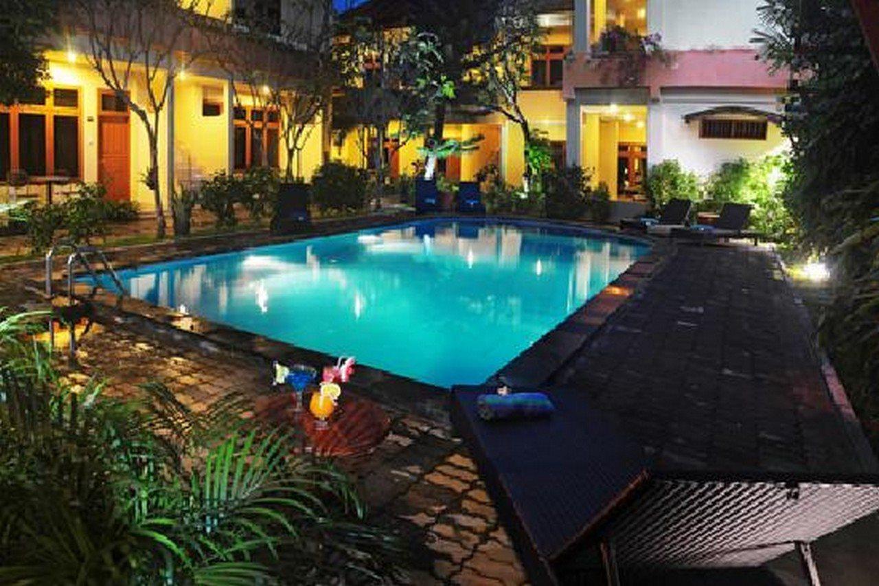 Febri'S Hotel & Spa Kuta Lombok Exterior foto